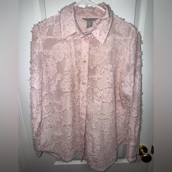 H&M Tops - H&M Pink Textured Blouse